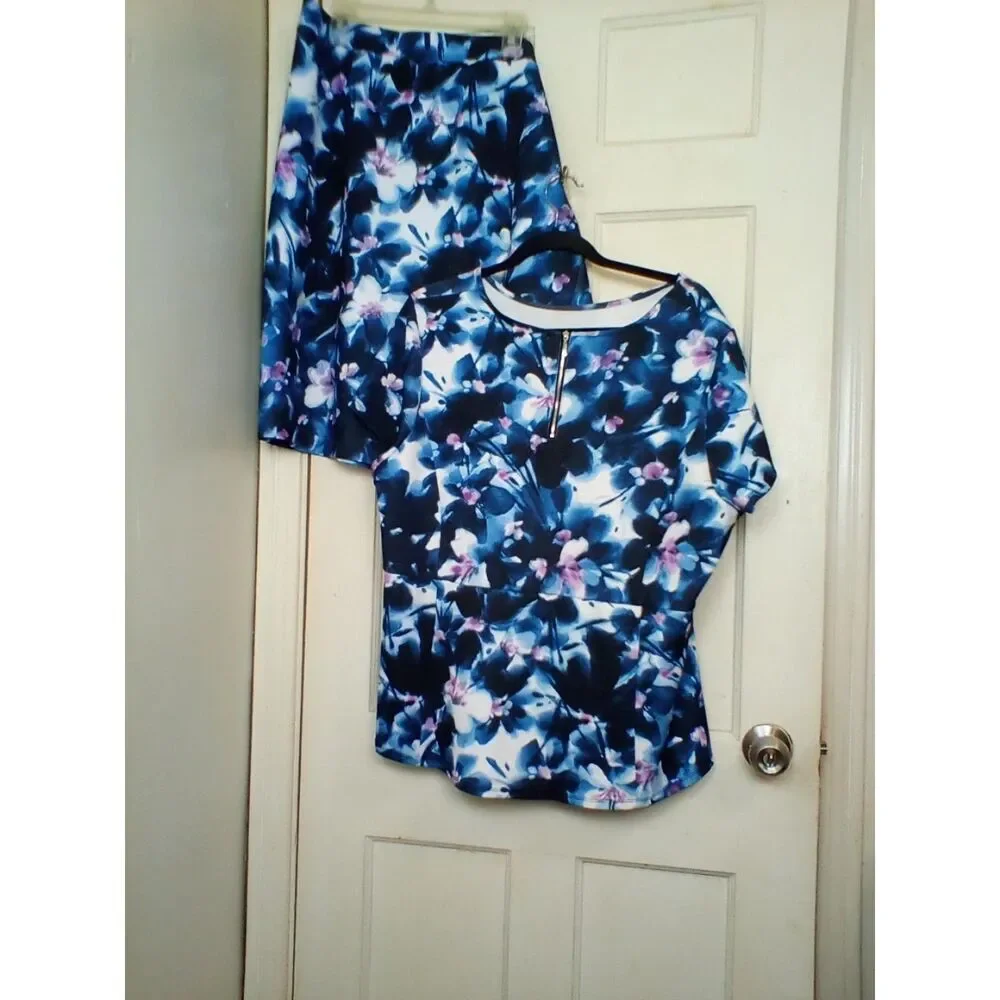 Liz Claiborne Woman 2X  2pc Matching Set Top And Skirt Pink Blue White Flowers